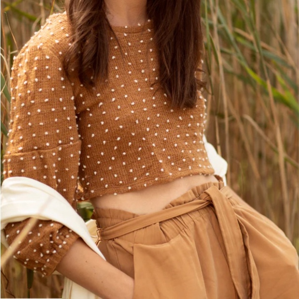 BCBGeneration | Textured puff sleeve scoop neck crop top sweater size S